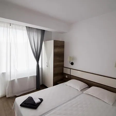 15 Apartments In One Building Eski Zağra